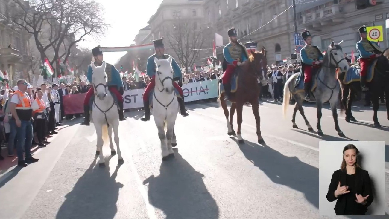 Forrás: Facebook/Magyar Péter