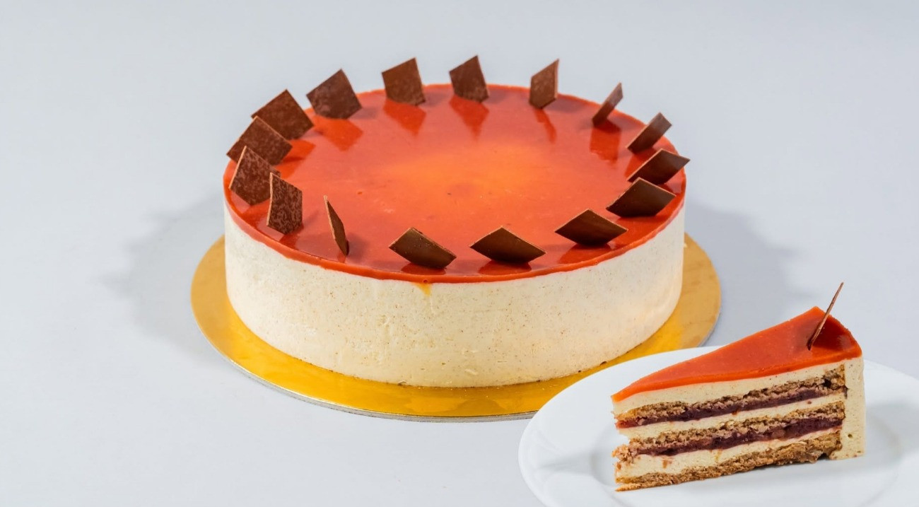 Szilvafácska torta (Fotó: Facebook/Magyarország Cukormentes Tortája)