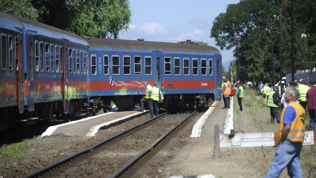 Kisiklott egy vonat - Késések a Budapest-Lajosmizse vonalon