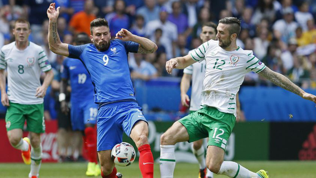 Negyeddöntőben a házigazda franciák - Franciaország-Írország 2-1