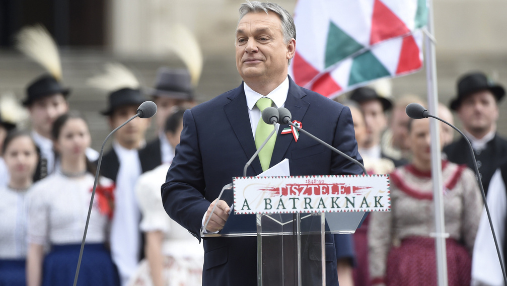 Orbán Viktor: megint a lázadás állapotában vannak Európa népei