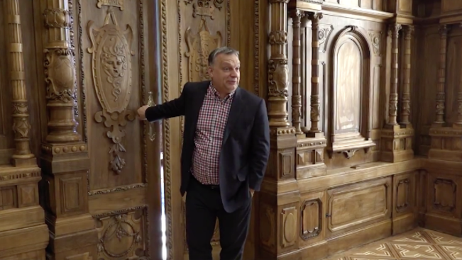 Orbán Viktor: van egy ötletem, alapítsunk egy Fidesz nevű pártot!