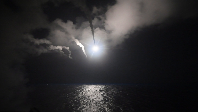 Rendkívüli felvételek: így csaptak le az amerikai gépek a szíriai célpontra - képgaléria