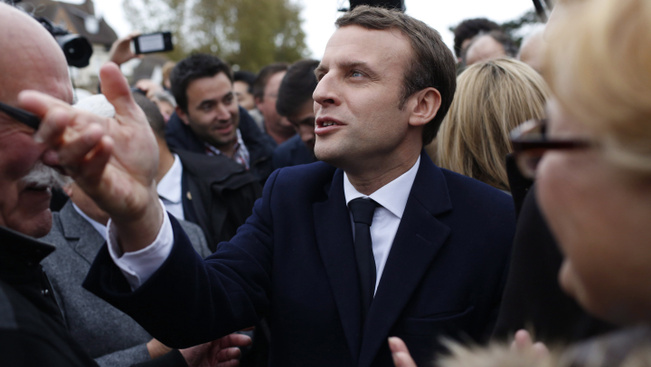 Macron: Új fejezet kezdődik a francia politikában