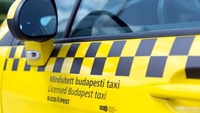 A budapesti taxik ötödét még az idén le kell cserélni