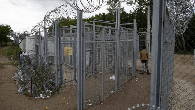 A menekültügyi szabályozás miatt újabb felszólító levelet küldött Magyarországnak az EB