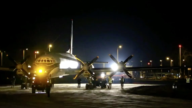 Legendás gépek keltek útra: három éjszaka alatt átköltöztek Ferihegyen - videó