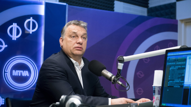 Orbán Viktor újabb könnyítést jelentett be a családoknak