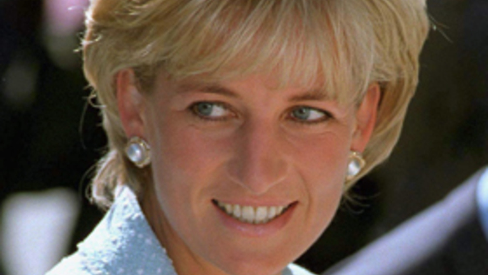 Robbant a botrány: Diana hercegnő szerelmi életének intim részletei nyilvánosságra kerültek