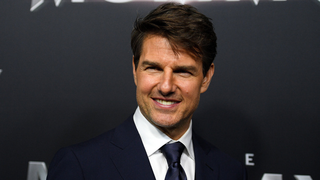 Falnak csapódott Tom Cruise - videó