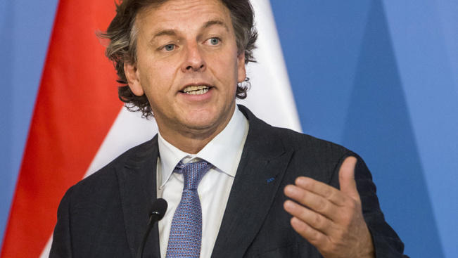 Megszólalt a holland külügyminiszter Szijjártó Péter bejelentése után