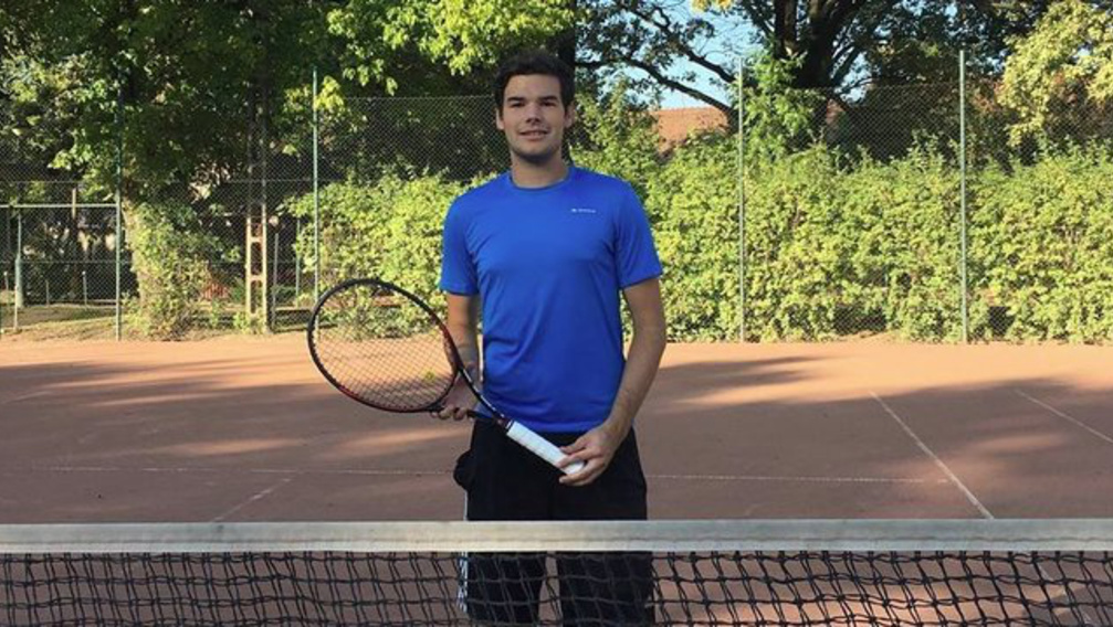Megnyerte a meccsét, éjjel meghalt a magyar teniszező