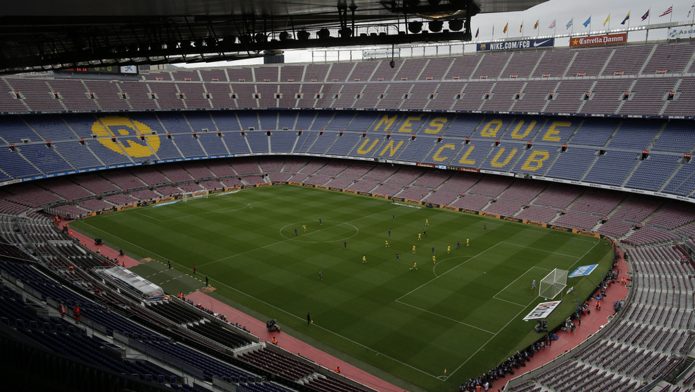 Még a futballmez nyaka is politizál Barcelonában