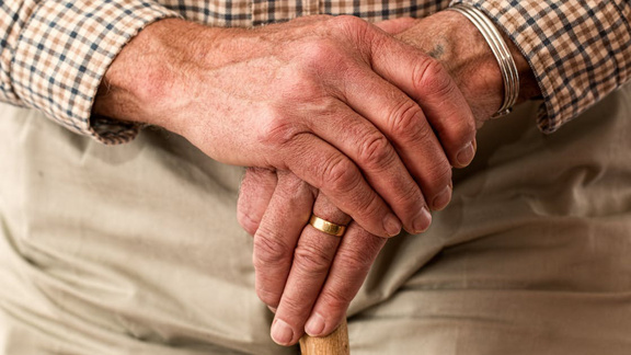 Jó hír a nyugdíjasoknak: újabb lépésre készül a kormány