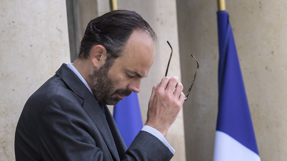Kizárja saját pártja a francia miniszterelnököt