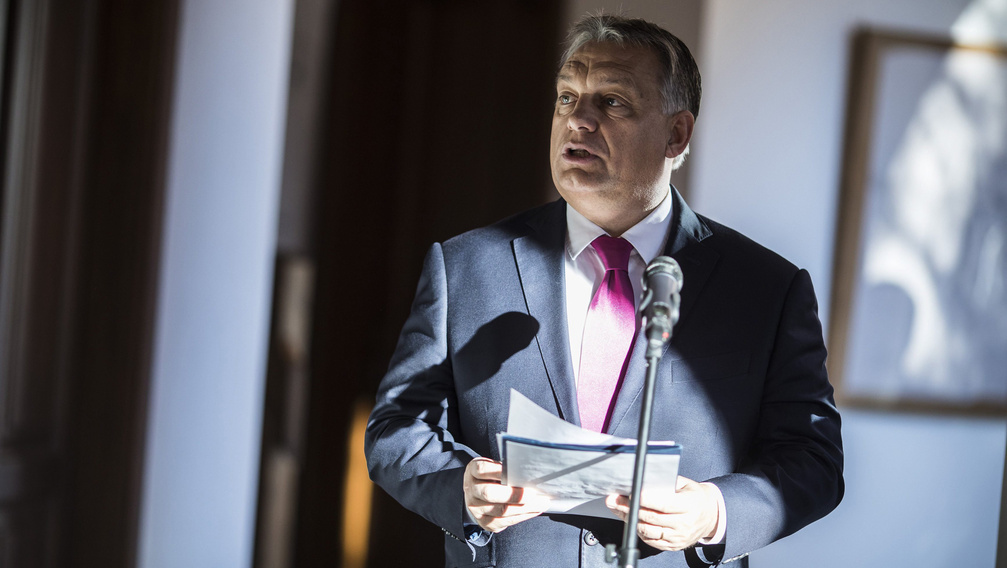 Aki Orbán Viktort is elküldte melegebb éghajlatra
