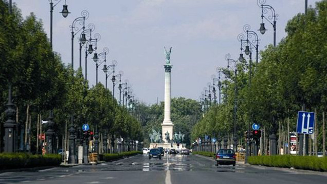 Demonstráció miatt forgalomkorlátozások lesznek Budapesten