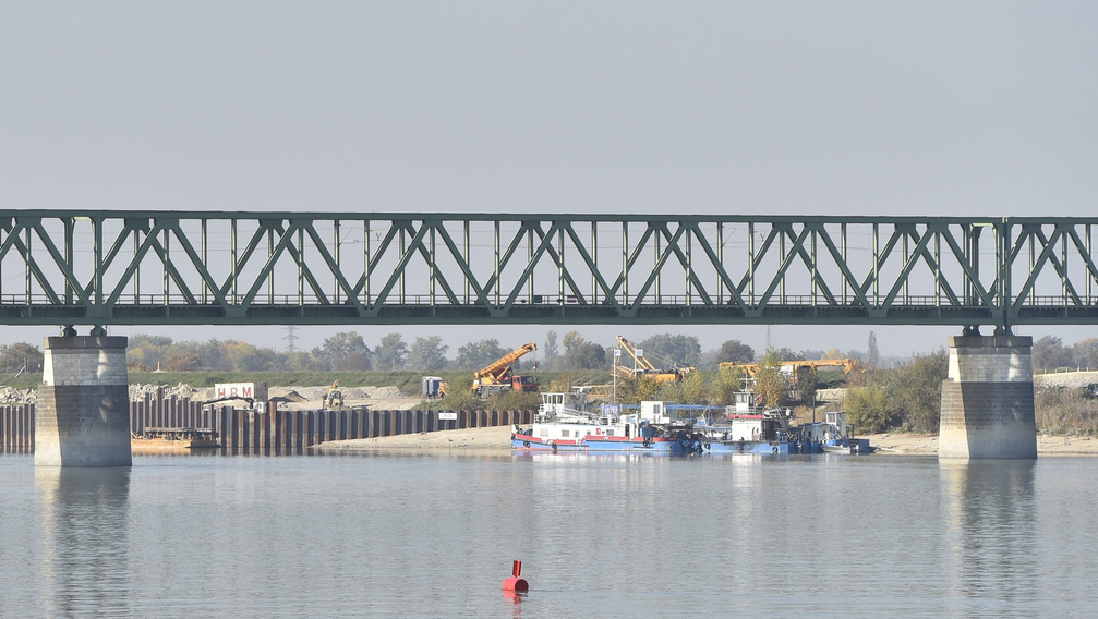 Öt új Duna-híd épül