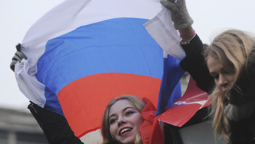 Utcára vonultak a Putyin-ellenes tüntetők