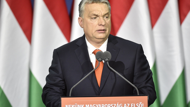 Orbán Viktor: a bevándorlás nyugat felől is fenyegetni fogja az országot