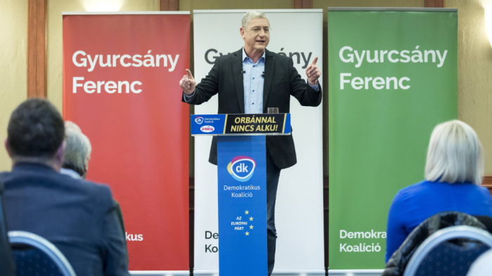 Gyurcsány Ferenc: a kormány történelmi bűnt követett el