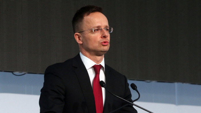 Szijjártó: Magyarországnak érdeke, hogy a kereskedelmi viták megegyezések útján záródjanak le