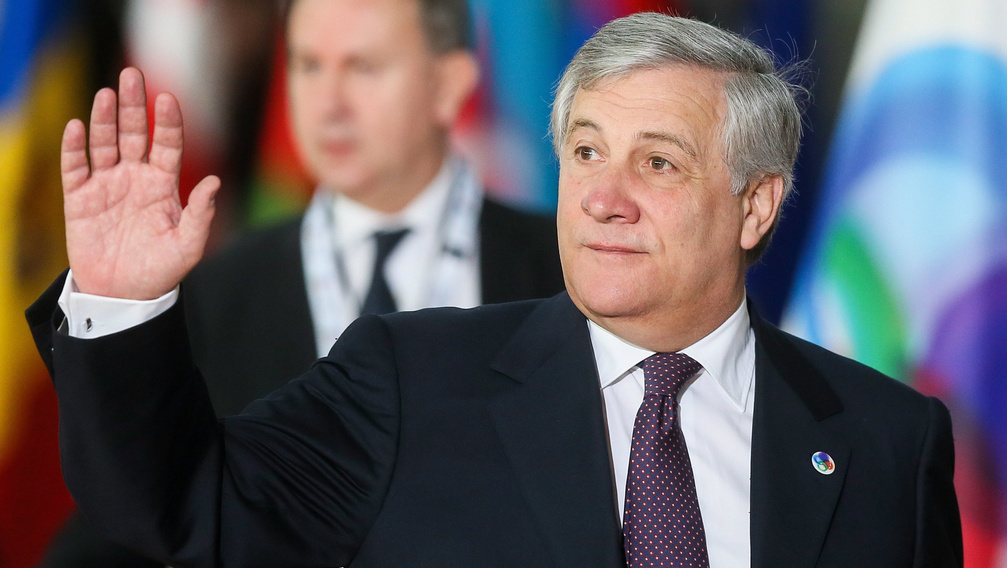 Tajani elfogadta a miniszterelnöki jelölést Berlusconitól