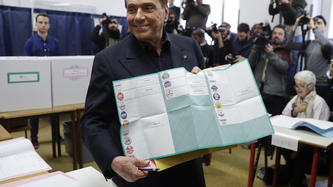 Botrány az olasz választásokon - képgaléria 18+