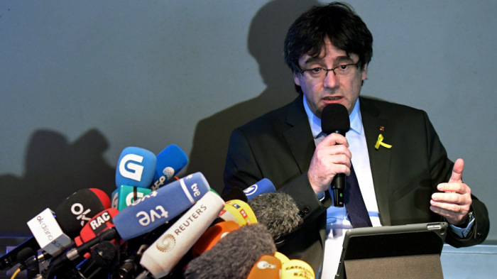 Számos kérdést felvet a függetlenségpárti katalán politikusok ügye