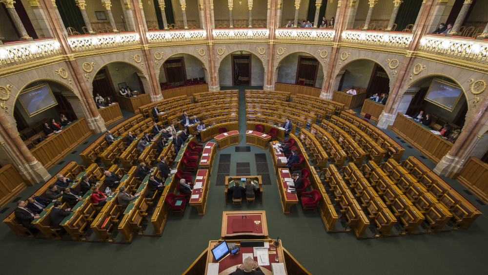 Az Országgyűlés rendkívüli plenáris ülése 2018. március 21-én.