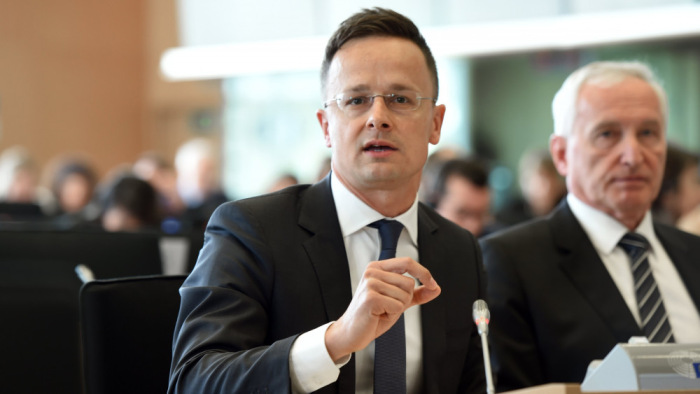Szijjártó Péter: az Exxonnak fontos szerepe lehet Magyarország energiabiztonságának javításában
