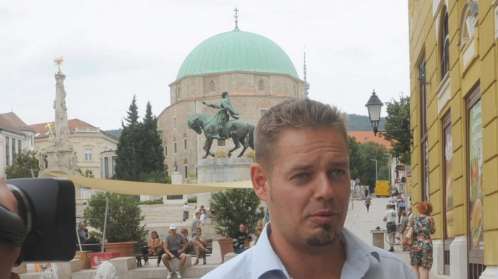 Pécsi politikus jelentkezett be Hadházy Ákos helyére