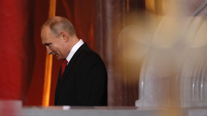Lagziban volt és miniszterrel táncolt az orosz elnök