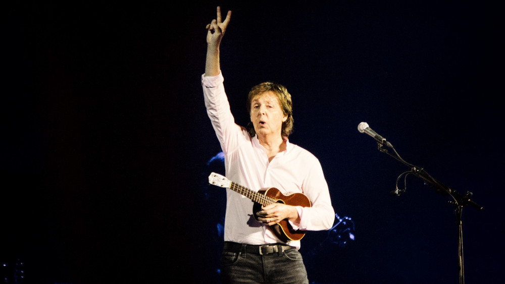 Paul McCartney 36 év után újra a csúcson - videó
