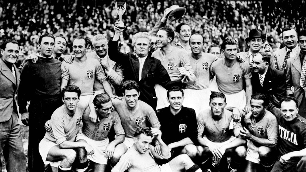 Rendhagyó vb-történelem: 1938 - politika a futballpályán