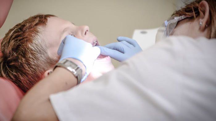 Szájhorror a fogorvosnál, a doktor válaszolt a gyerek anyjának
