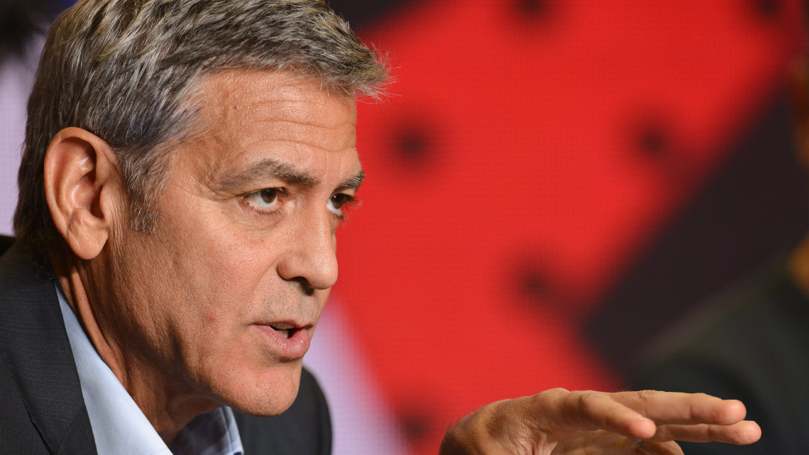 Toronto, 2017. szeptember 11.George Clooney amerikai színész-rendező a Suburbicon című filmje vetítése alkalmából tartott sajtóértekezleten a 42. Torontói Nemzetközi Filmfesztiválon 2017. szeptember 10-én. (MTI/EPA/Warren Toda)
