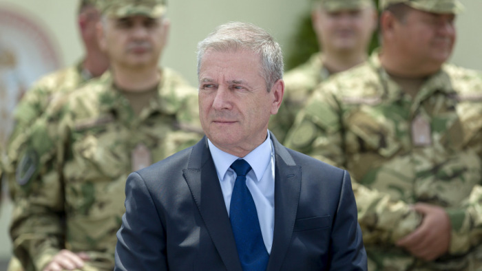 Benkő Tibor: az új hadosztályparancsnokság a régió vezetési képességét biztosítaná