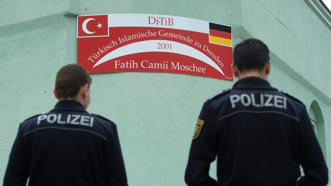 Felmérés: riasztó jelek a német rendőrségnél
