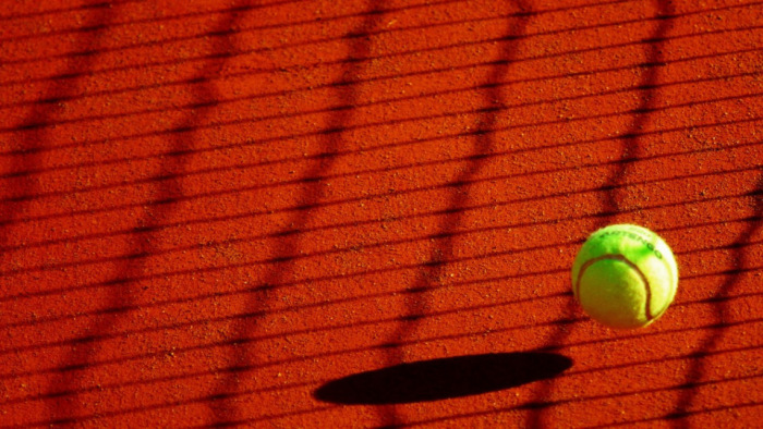 Ez van: rásötétedett a magyar-ukrán teniszderbi kulcsmeccsére