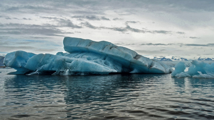 Kutató: ha nem változik a klímapolitika, jégmentessé válhat a Jeges-tenger