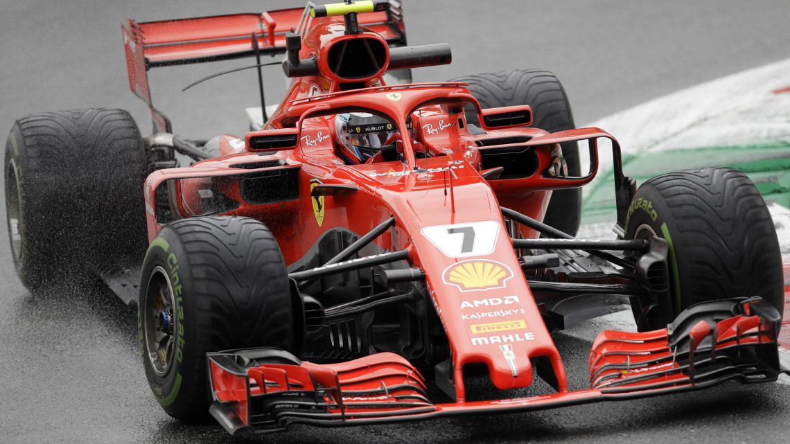 Monza, 2018. augusztus 31.Kimi Räikkönen, a Ferrari finn versenyzője a Forma-1-es autós gyorsasági világbajnokság Olasz Nagydíjának első szabadedzésén a monzai versenypályán 2018. augusztus 31-én. A futamot szeptember 2-án rendezik. (MTI/AP/ Luca Bruno)