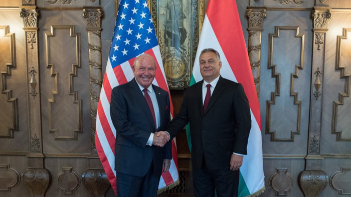 Orbán Viktorral találkozott az amerikai nagykövet