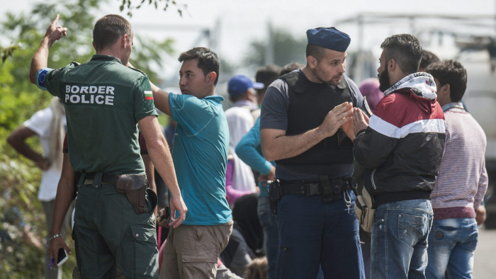 Korszakos illegális határátlépési csúcs dőlt meg az EU-ban