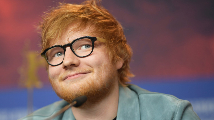 Ed Sheeran a leggazdagabb zenész, de őt nem érdekli a pénz