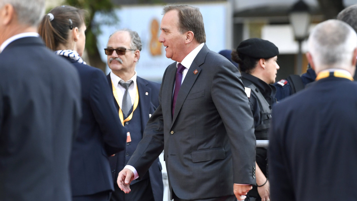 Stefan Löfven svéd miniszterelnök érkezik az európai uniós állam- és kormányfők informális salzburgi csúcstalálkozójára 2018. szeptember 20-án.
