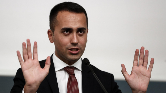Az Öt Csillag Mozgalom választói igent mondtak a baloldallal közös kormányra Olaszországban