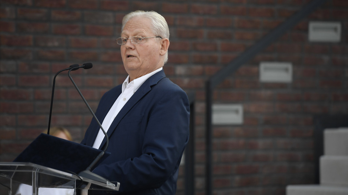 Tarlós István főpolgármester beszédet mond a Hegyvidéki Kulturális Szalon új épületének avatásán 2018. szeptember 19-én.