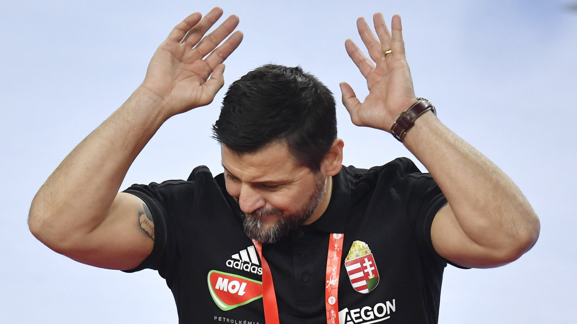 Ljubomir Vranjes, a magyar válogatott svéd szövetségi kapitánya a horvátországi férfi kézilabda Európa-bajnokság csoportkörének harmadik fordulójában játszott Csehország - Magyarország mérkőzésen Varasdon 2018. január 17-én. A magyar válogatott 33-27-re kikapott, így pont nélkül búcsúzott a tornától.