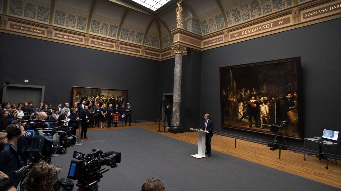 Taco Dibbits, az amszterdami Rijksmuseum igazgatója 2018. október 16-i amszterdami sajtóértekezletén bejelenti, hogy 2019 júliusában megkezdik Rembrandt Harmensz van Rijn holland festő (1606-1669)  Éjjeli őrjárat című festményének restaurálást.